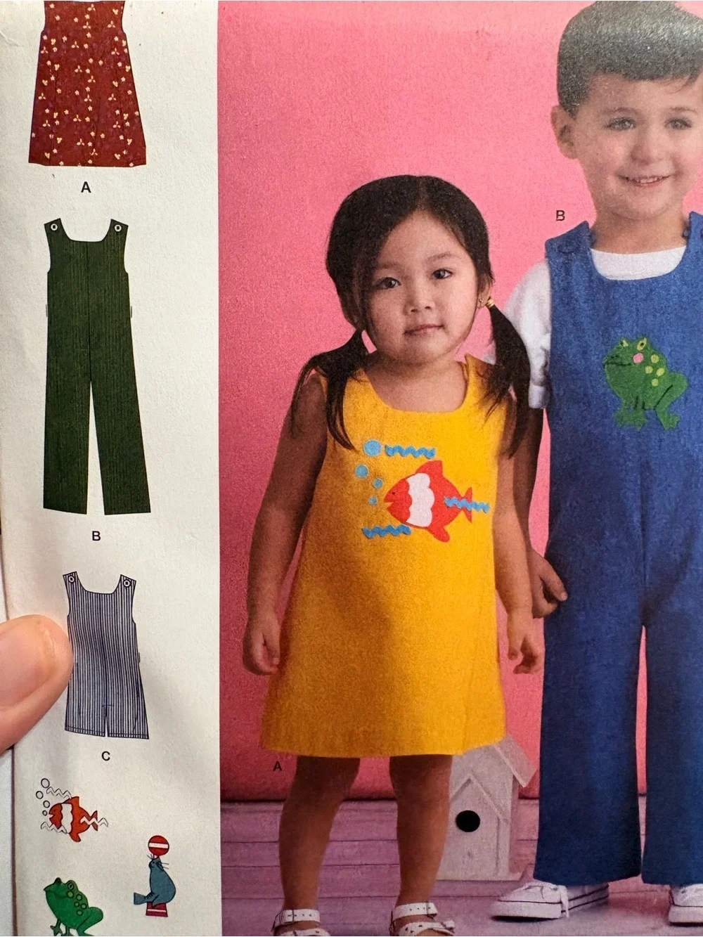 BN UNCUT SIMPLICITY 8934 A SEWING PATTERNS